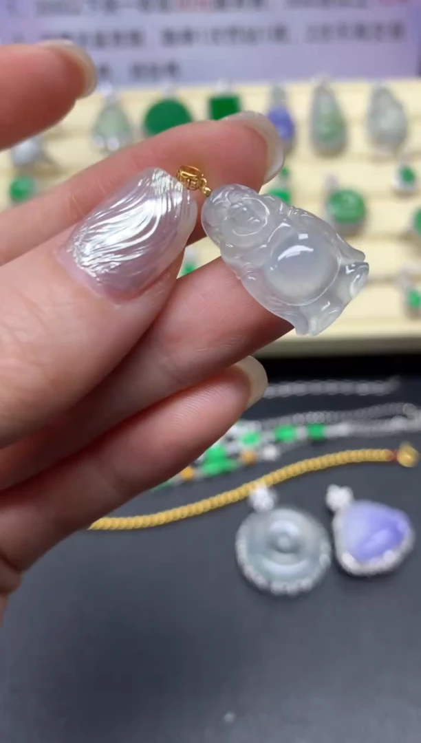 【闪购商品】翡翠吊坠(不含链)18K金镶嵌吊坠|250+30