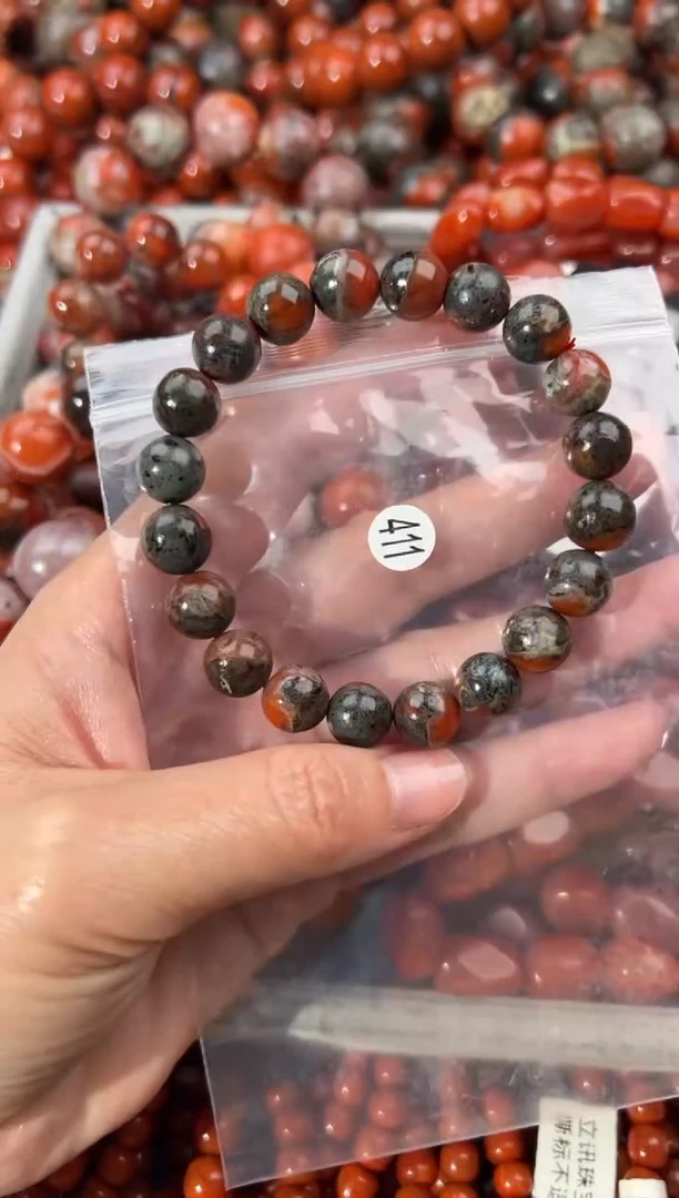 南红玛瑙手串未镶嵌1