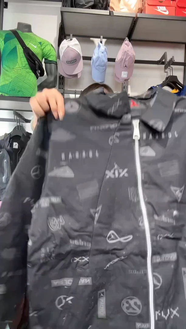 1508  编码 瑕疵款直播间过款为准 尺码  175L