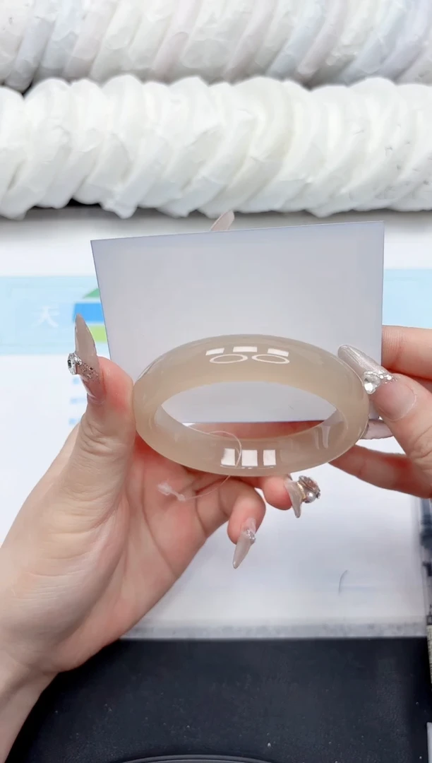 石英质玉手镯未镶嵌3-56