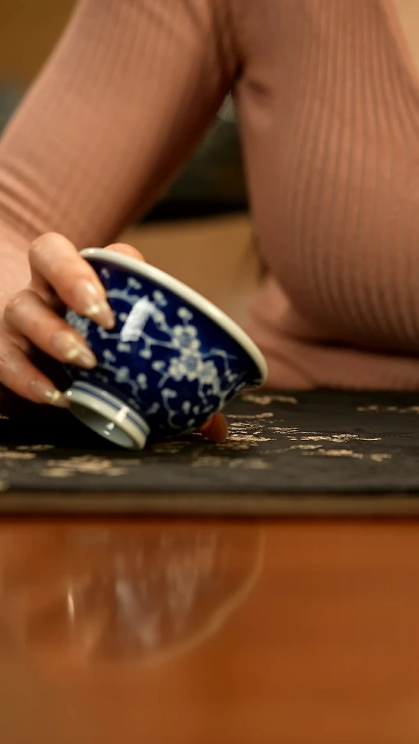 【闪购商品】瓷片朗月阁