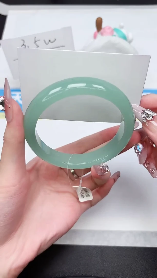 石英质玉手镯未镶嵌226-64.4