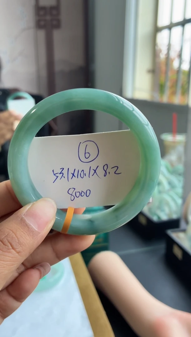 未镶嵌手镯翡翠（湖水绿飘花正圈）6号
