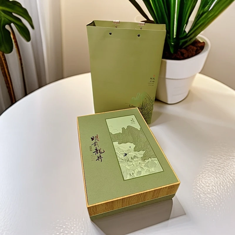 明前龙井拍一发二头采龙井绿茶礼盒装送礼两罐礼盒装
