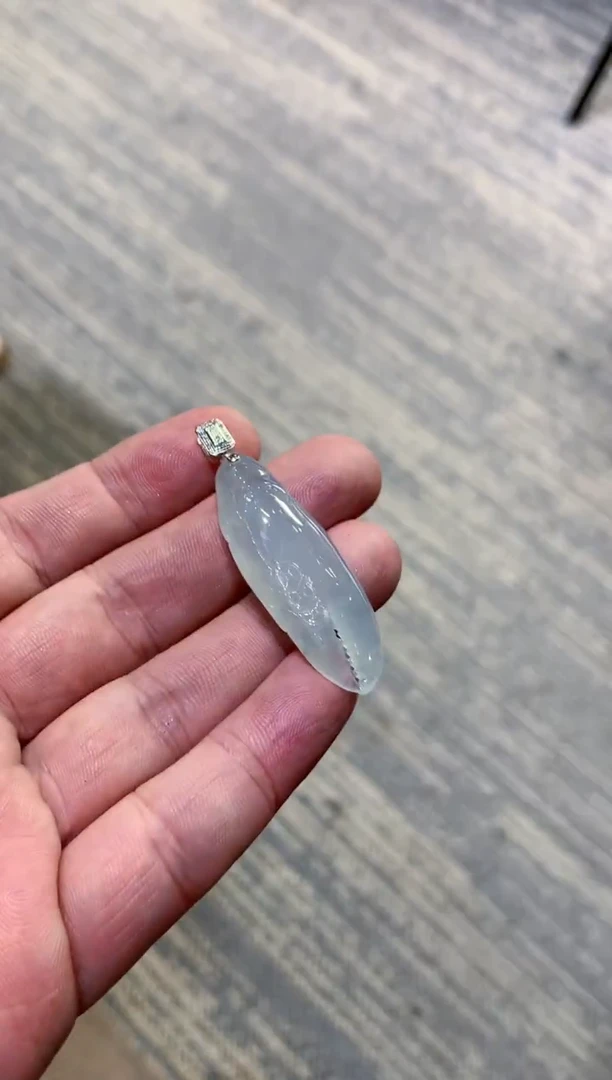 颈饰未镶嵌翡翠天然A货翡翠