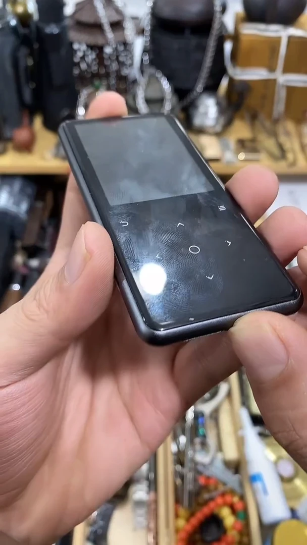 瓷片闪购商品  如图所示