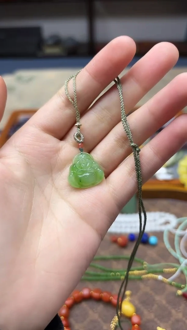 颈饰未镶嵌和田玉和田玉佛公吊坠ZD