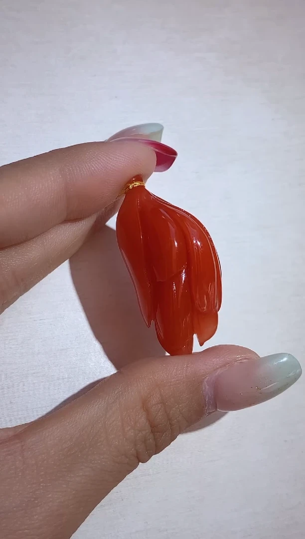 未镶嵌吊坠南红玛瑙保山河湾冰红南红玉兰花吊坠