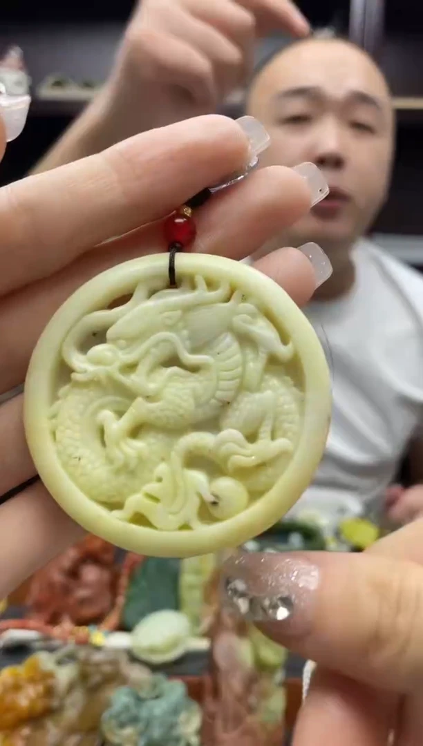 未镶嵌岫玉吊坠多样性发*货拍一发一