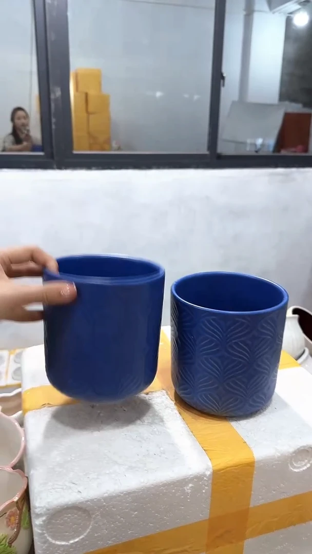 无孔瑕疵陶瓷花盆+E122