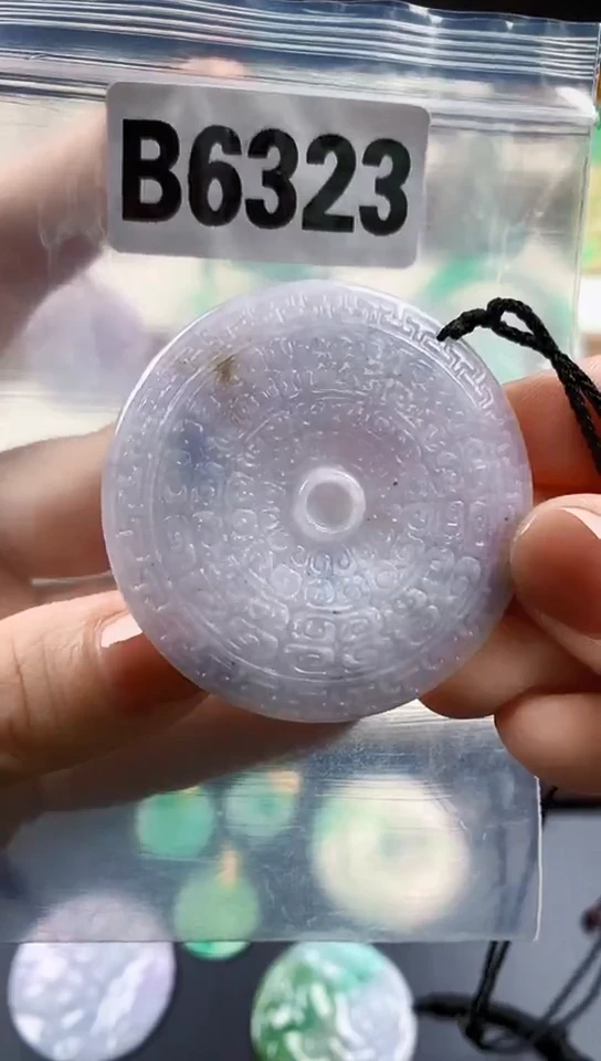 翡翠未镶嵌颈饰天然翡翠吊坠挂件