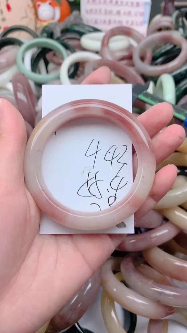 石英质玉手镯未镶嵌443