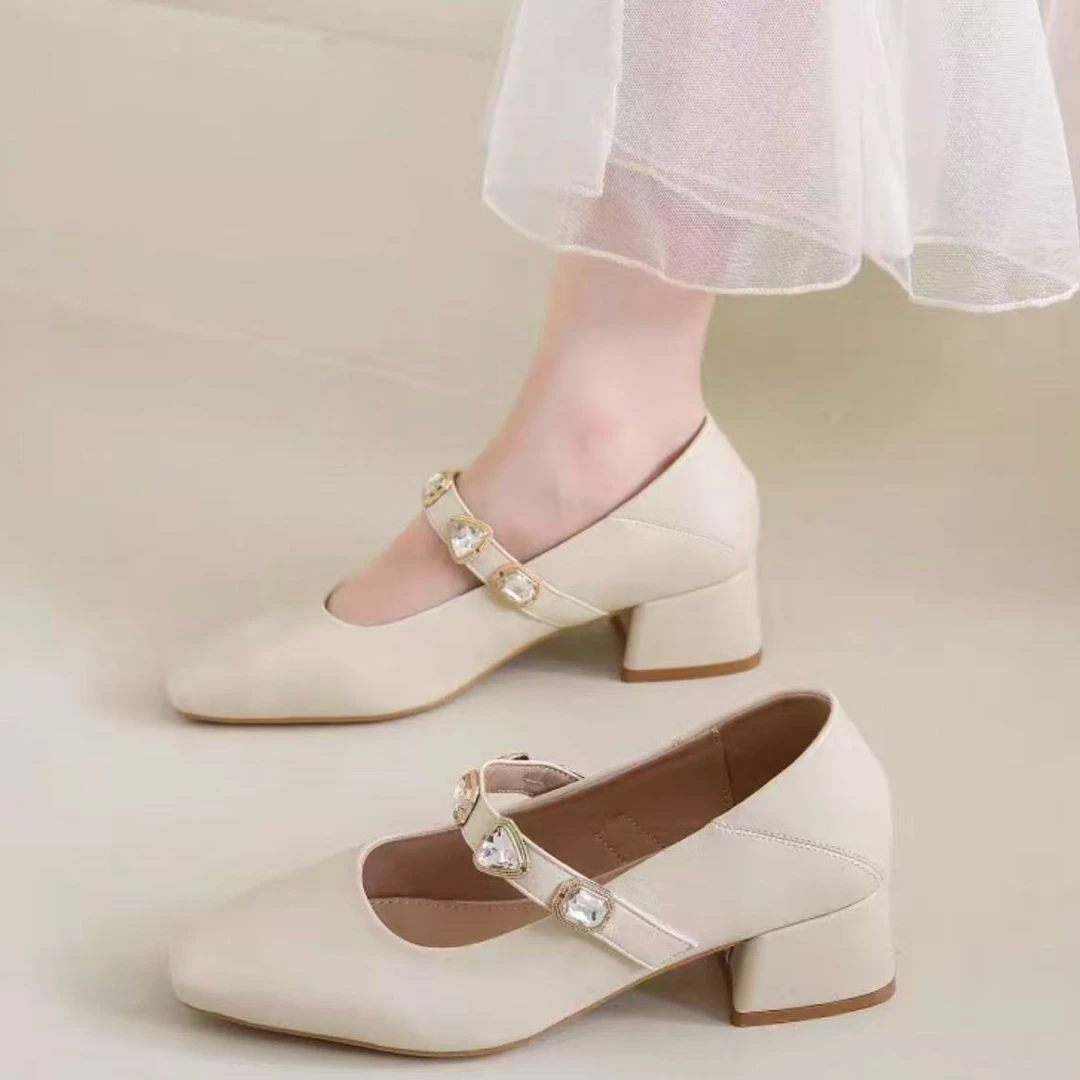 【粉丝福利】法式水钻方头浅口玛丽珍鞋单鞋粗跟温柔复古9966