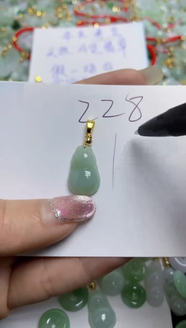 【闪购商品】翡翠颈饰合金天然翡翠A货