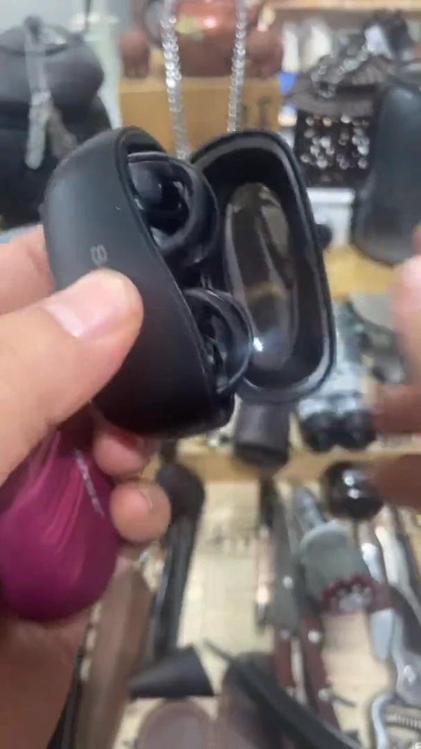 瓷片闪购商品  如图所示