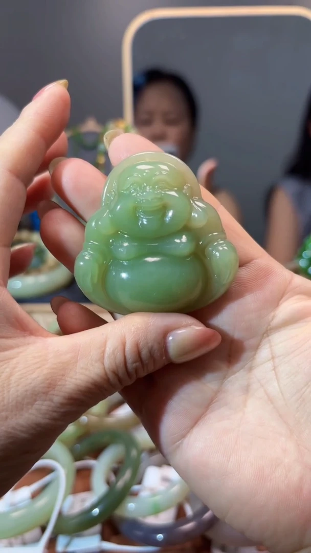 和田玉未镶嵌颈饰1