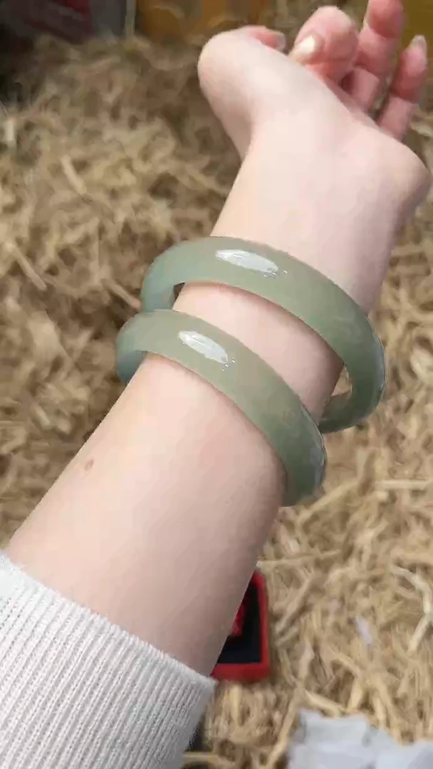 未镶嵌手镯石英质玉1143圈口61