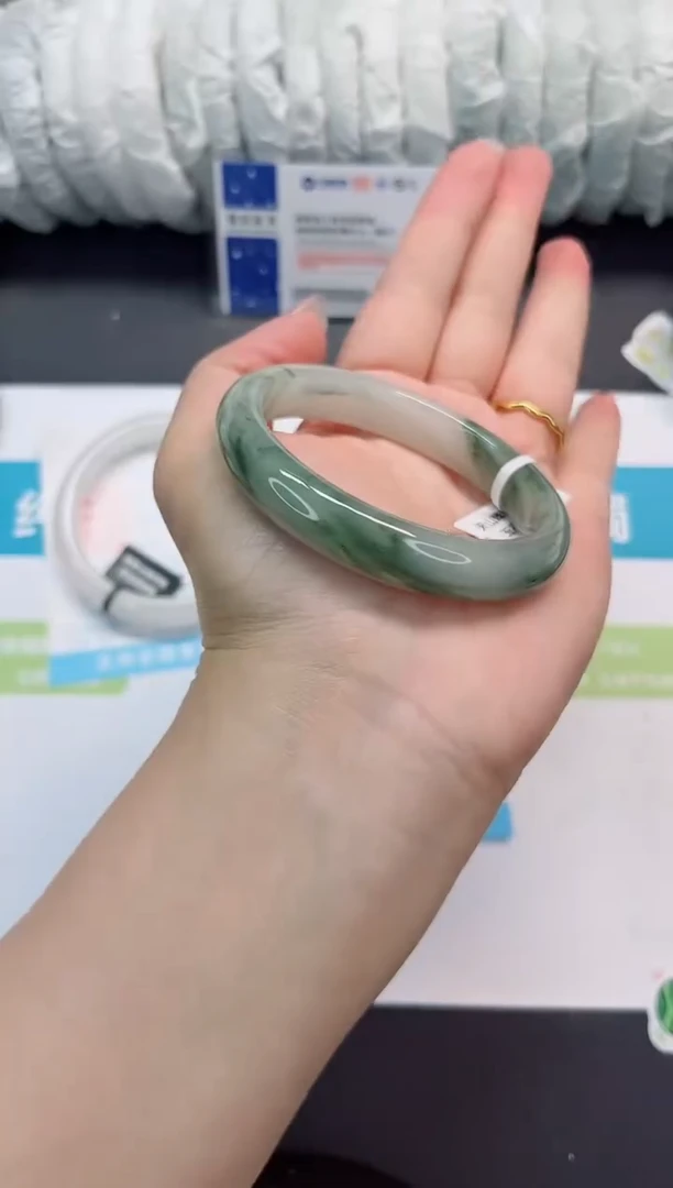 石英质玉手镯未镶嵌346-58