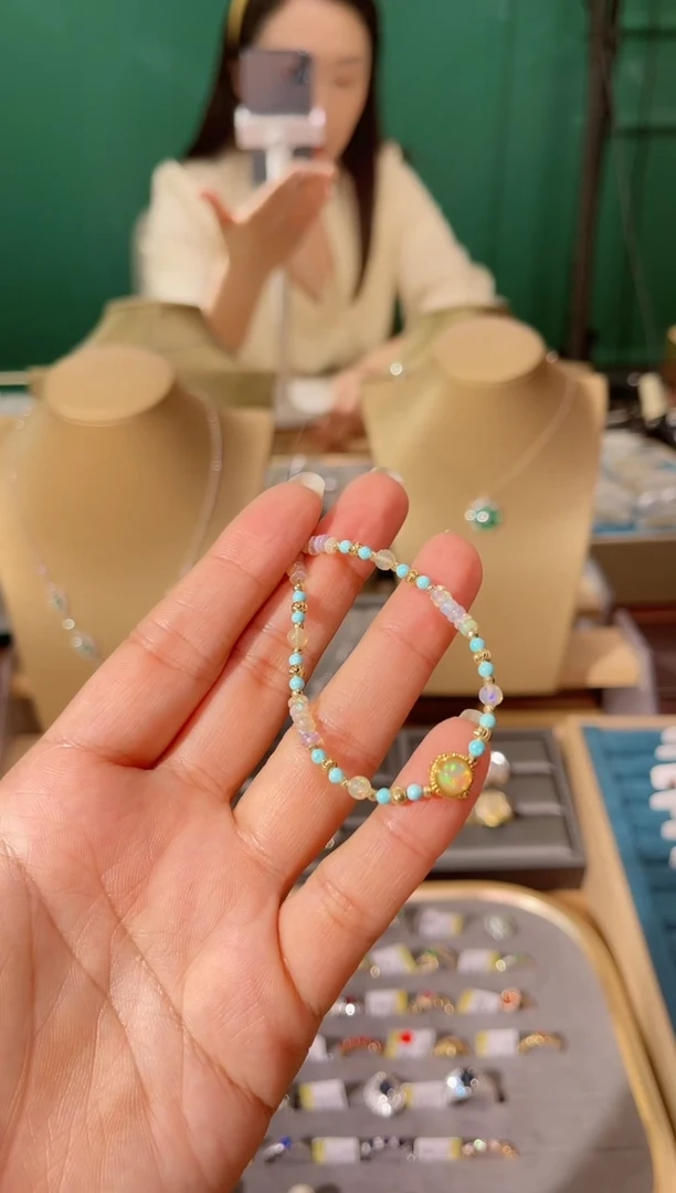 【闪购商品】欧泊手链18K金镶嵌欧泊松石手链