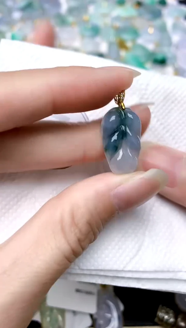 颈饰银S925镶嵌翡翠天然A货翡翠