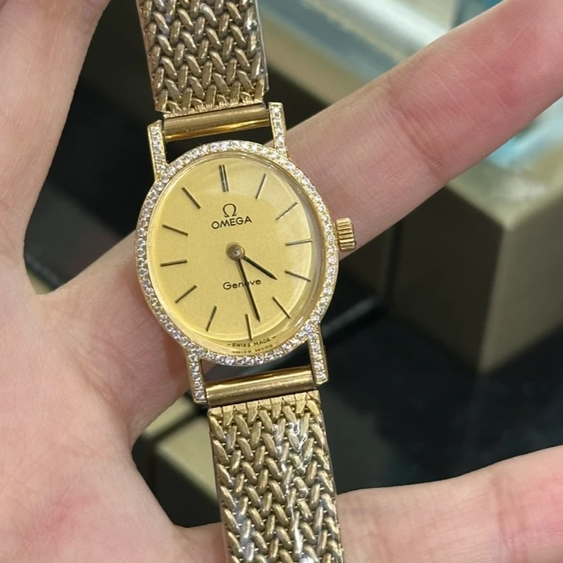 95新 Omega/欧米茄 手动机械表后钻20.5*22.5mm/公价32999/wh9274