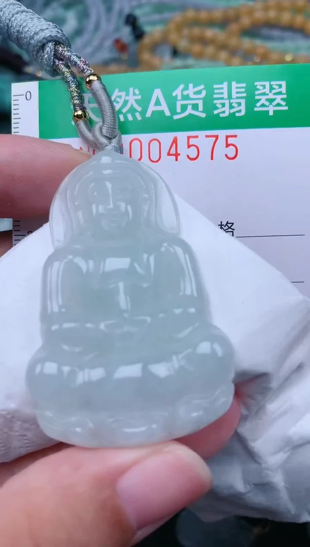 翡翠未镶嵌颈饰.0004575