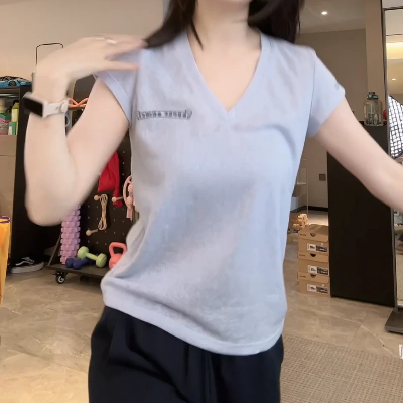 夏季显瘦休闲短袖V领T恤透气百搭上衣LK2504681