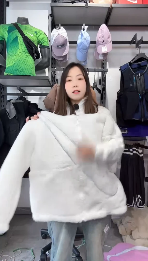 1678 编码 瑕疵款直播间过款为准 尺码    身高