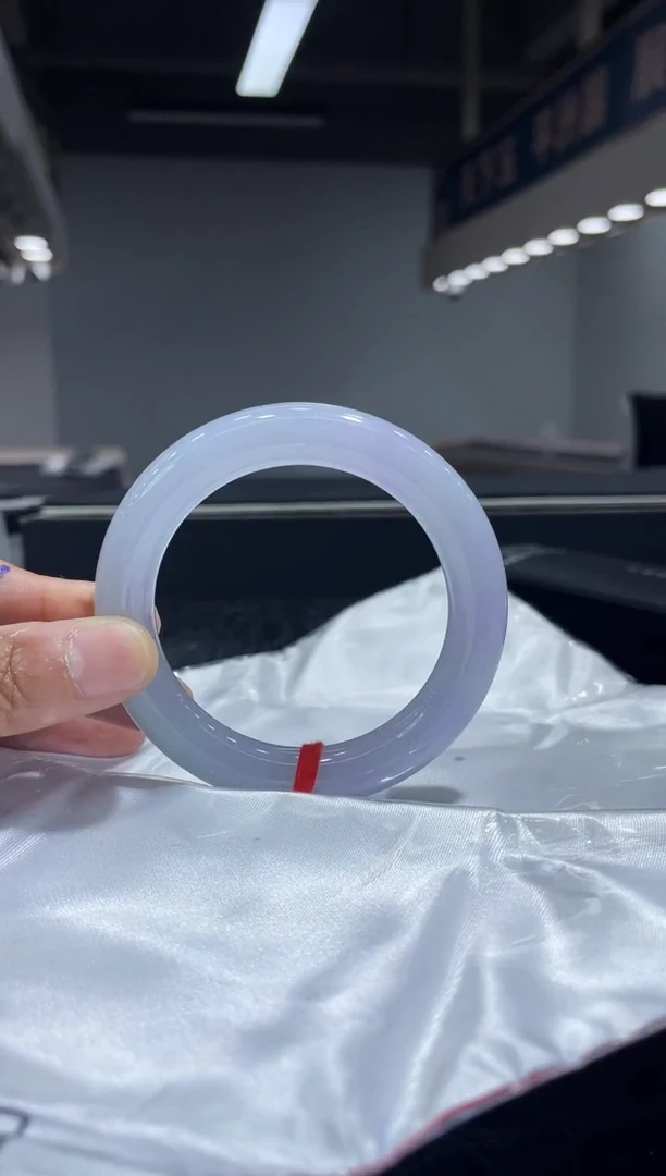 未镶嵌手镯翡翠3