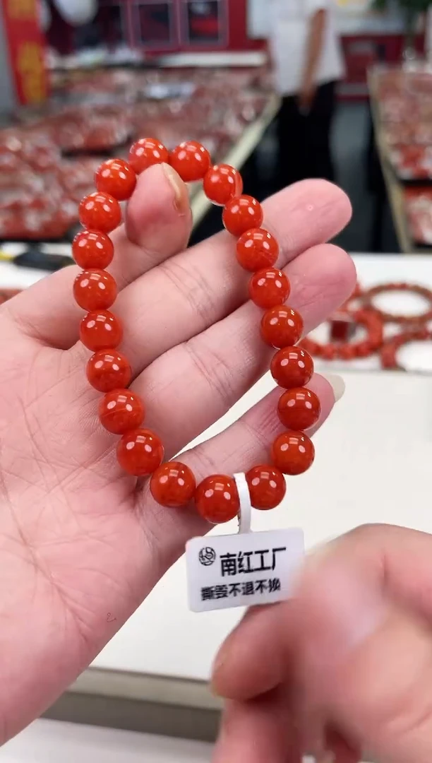 南红玛瑙瓦西手串9+未镶嵌一个/条