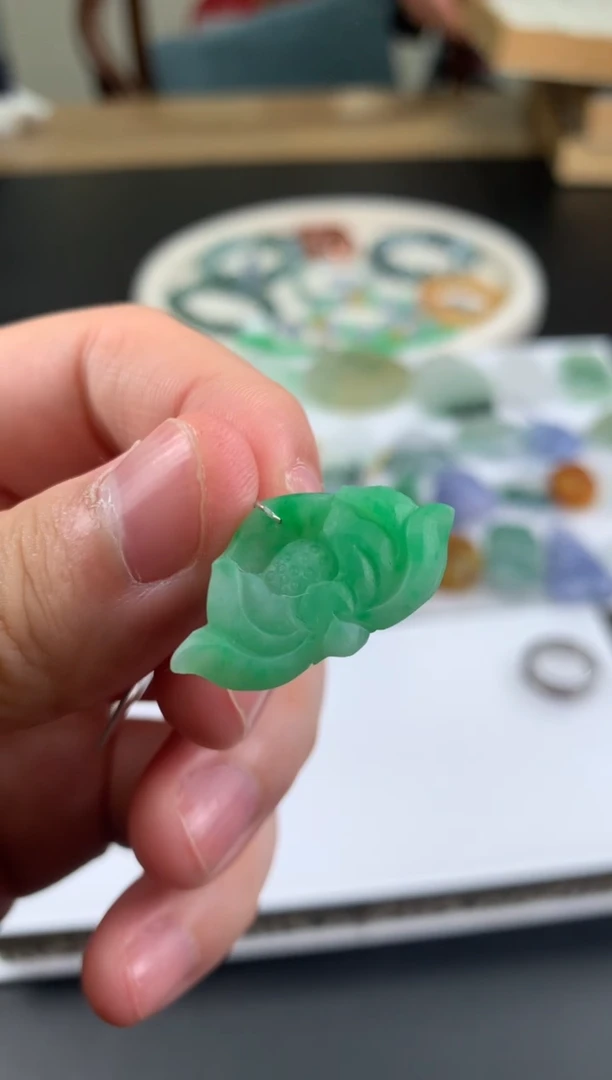 【闪购商品】定制翡翠未镶嵌翡翠