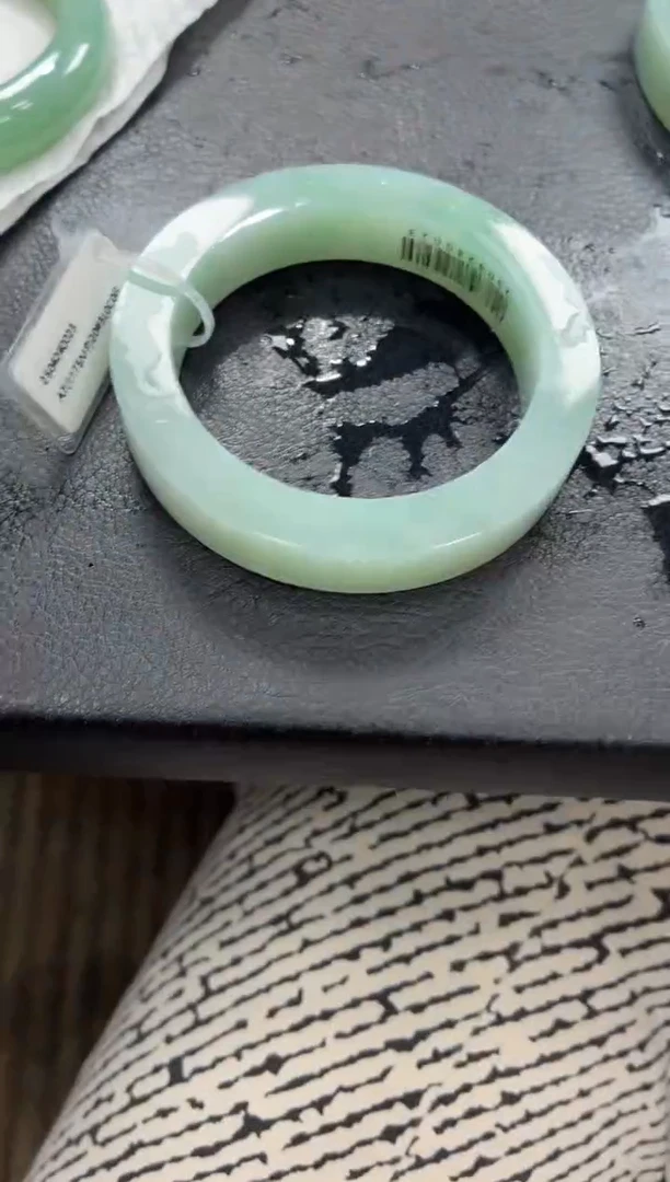 未镶嵌手镯定制翡翠远**料ddj