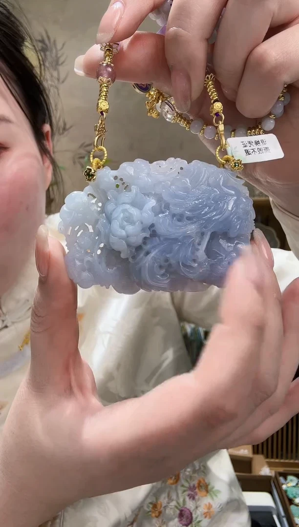 【闪购商品】翡翠颈饰未镶嵌吊坠