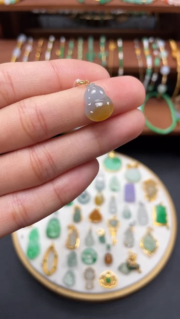 【闪购商品】翡翠吊坠(不含链)18K金镶嵌一个   JK168