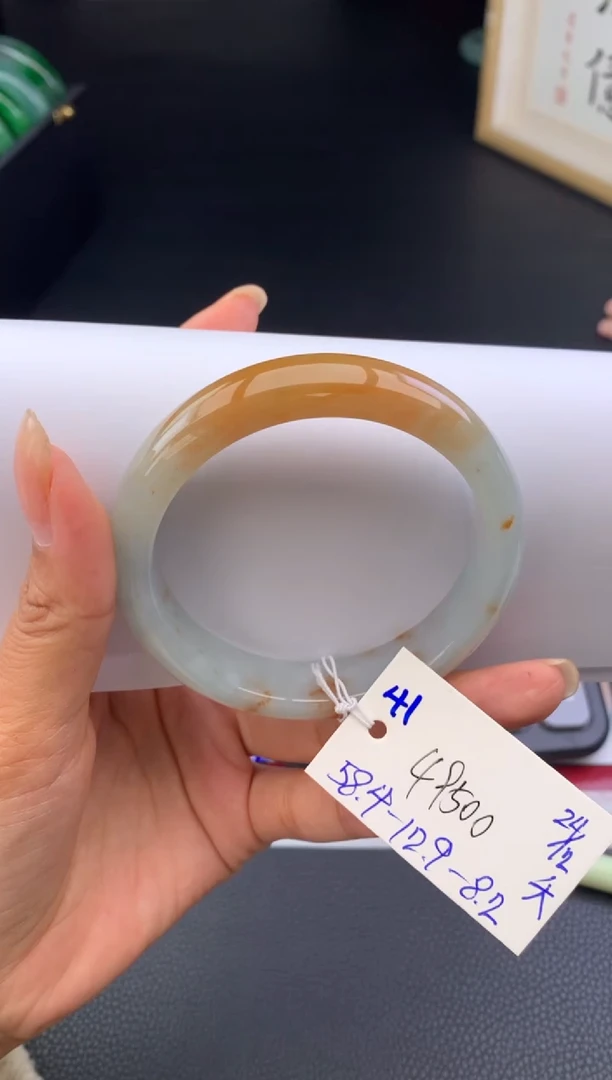 未镶嵌手镯翡翠假一赔三   手镯