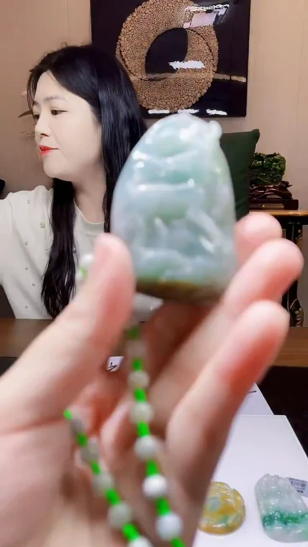 未镶嵌定制翡翠吊坠34
