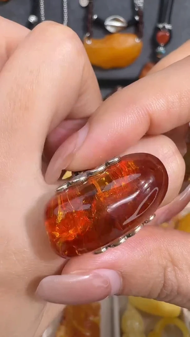 裸石琥珀未镶嵌琥珀