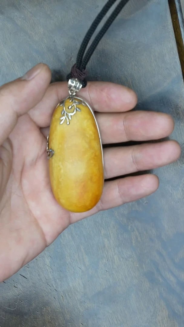 【闪购商品】琥珀裸石银S925镶嵌老蜡水滴吊坠