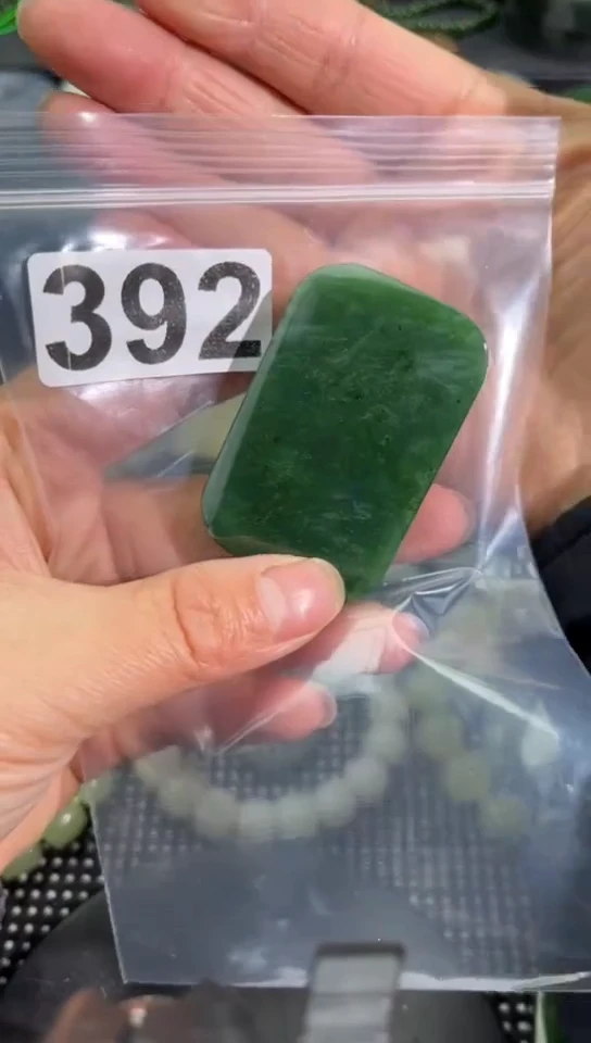 未镶嵌和田玉珠宝半成品牌子