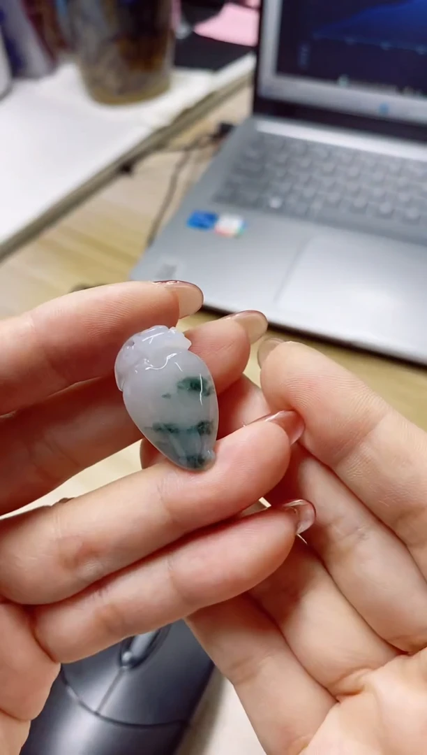 翡翠未镶嵌颈饰7天然缅甸翡翠A货飘花辣椒