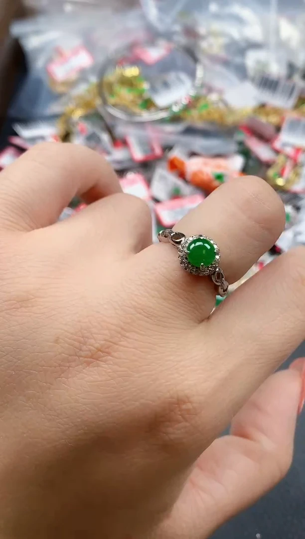 银S925镶嵌戒指翡翠天然A货缅甸翡翠