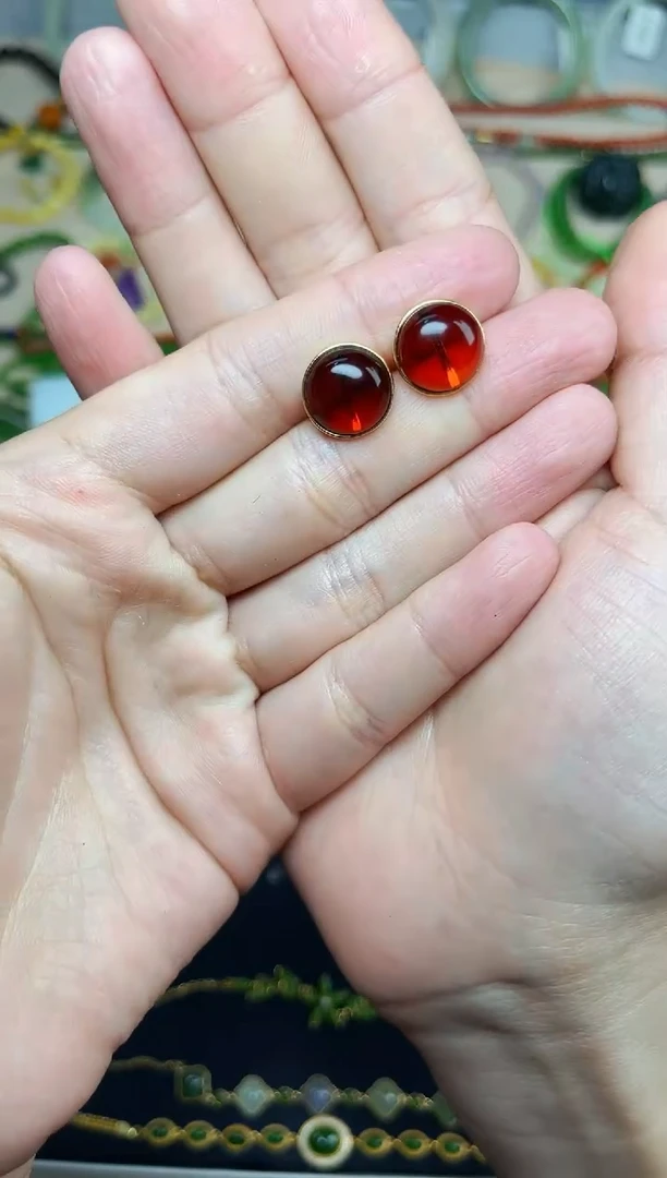 银S925镶嵌血珀耳饰圆耳钉06