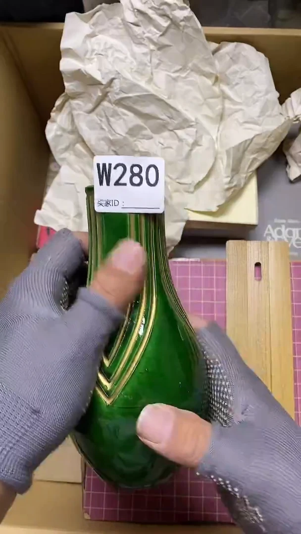 瓷片心*W280默认微瑕，谨慎参拍