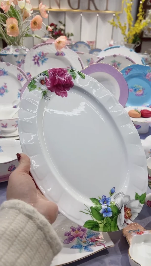 【闪购商品】骨瓷鱼    盘   12英寸