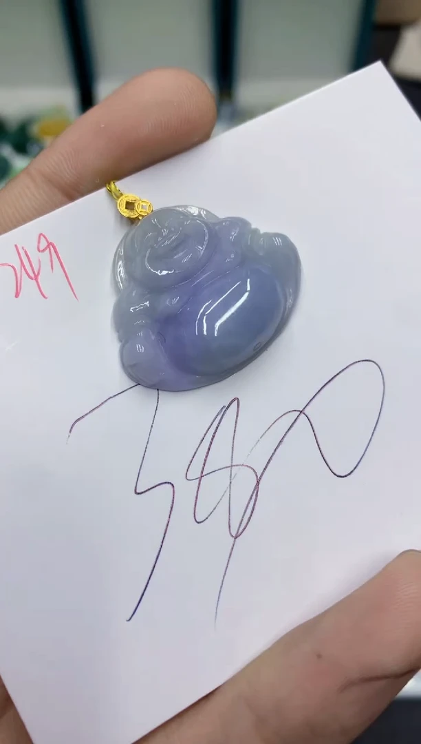 翡翠18K金镶嵌颈饰1111111111