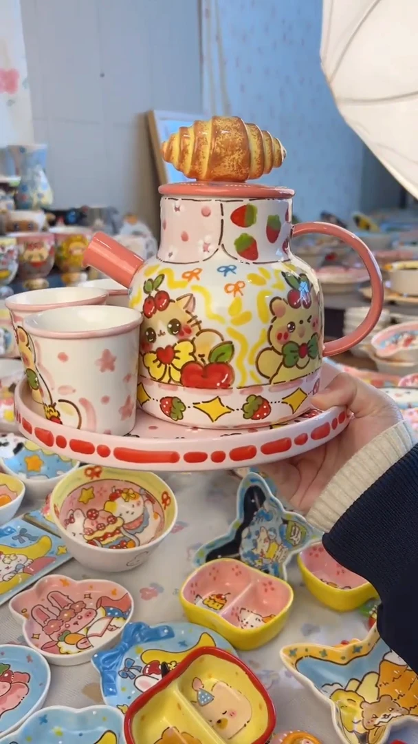 摆件陶章****子景德镇陶瓷手绘