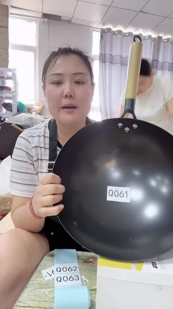 牦牛剖层皮革时尚洋气百搭经典腋下包图片款