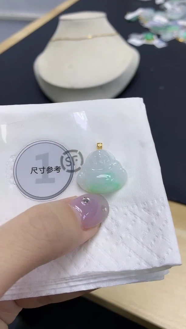 颈饰18K金镶嵌翡翠天然缅甸翡翠A货百元以上9元证书费自理