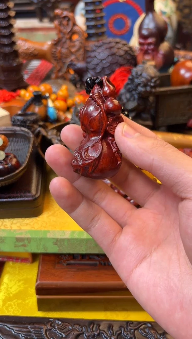 檀香紫檀（小叶紫檀）——————————————4