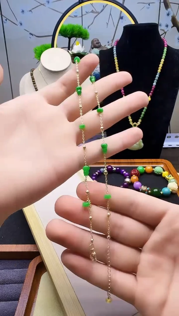 翡翠14K金镶嵌颈饰X76